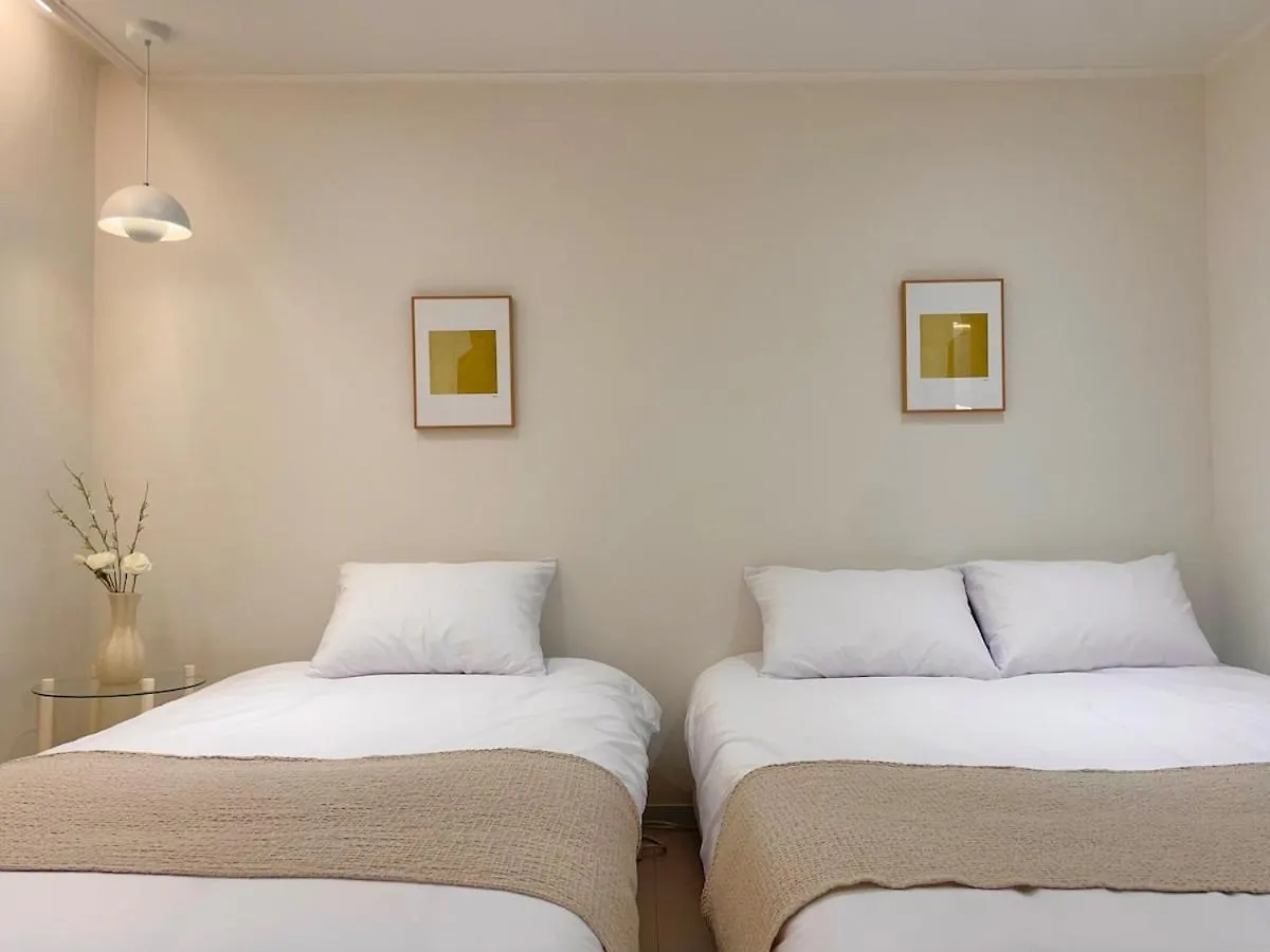Seouse, Seoul House Apartman