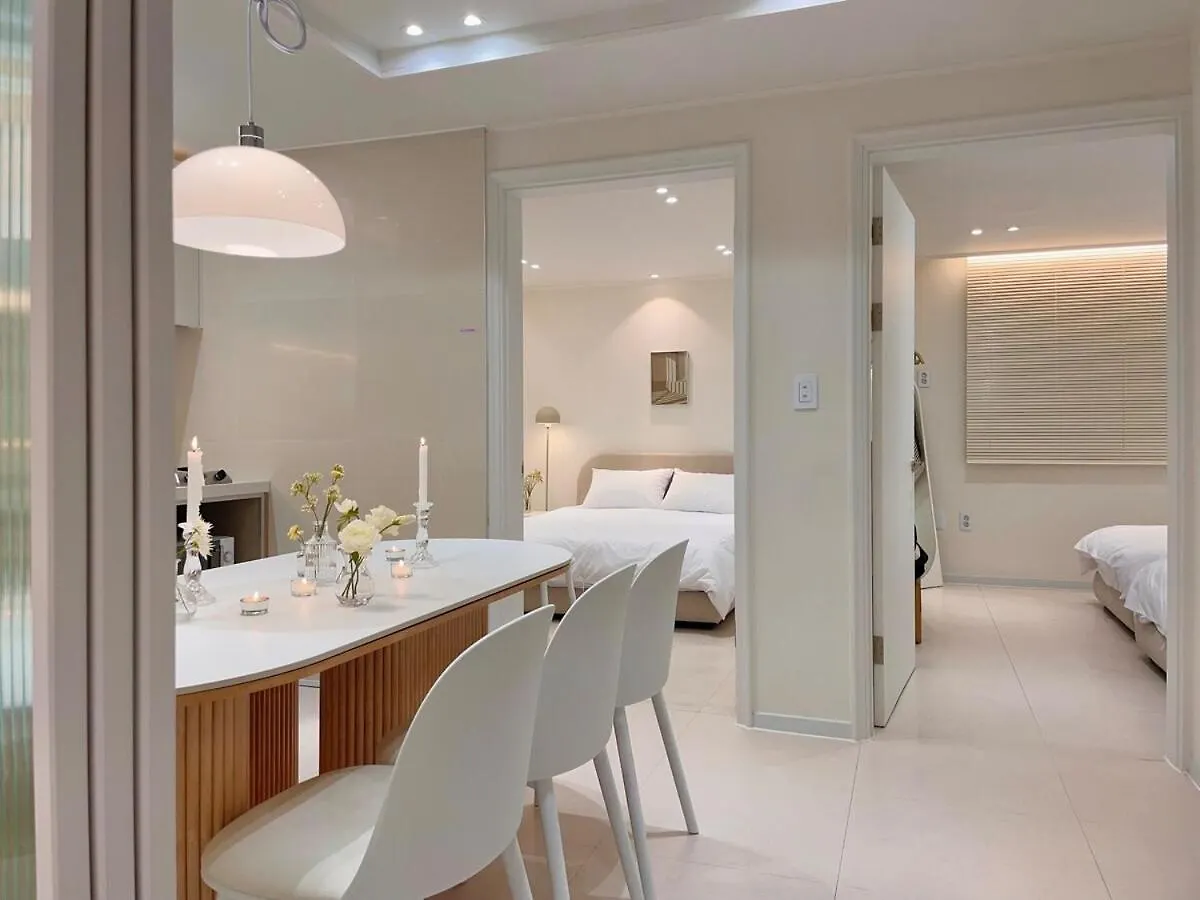 Seouse, Seoul House Apartamento